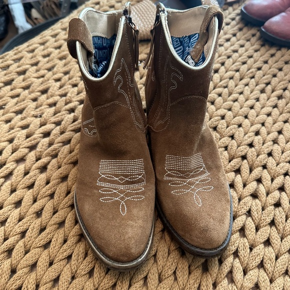 Dingo Cowboy Booties - Picture 2 of 4